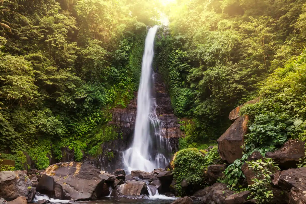 Bira → Bissappu Waterfall → Makassar