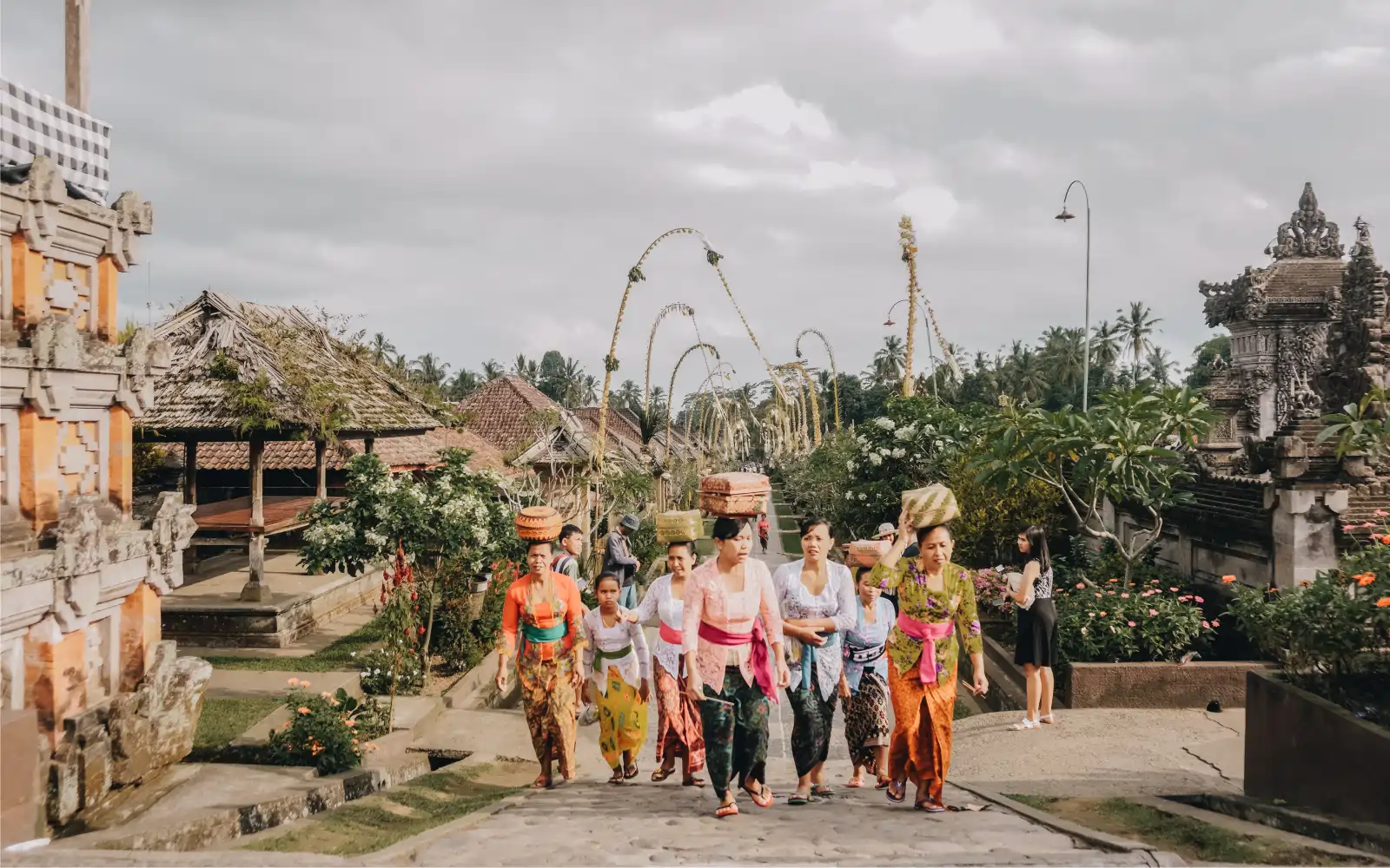 Bali — Temples, Art & Valley Retreats
