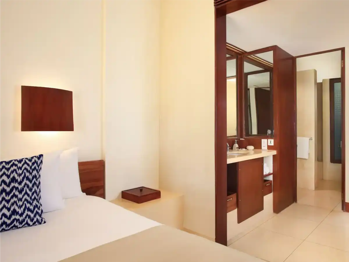 Alila Manggis