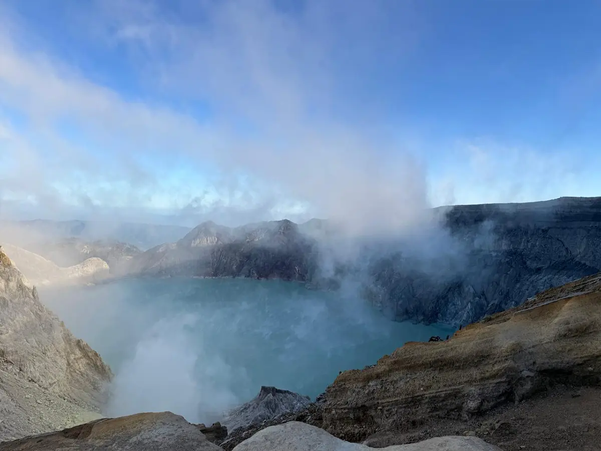 Licin → Kawah Ijen → Gilimanuk → Pemuteran